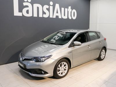 käytetty Toyota Auris Hybrid 1,8 Hybrid Active*Juuri Huollettu - Peruutus kamera - Vak.nopeus säädin * **** Tähän autoon 12kk mak