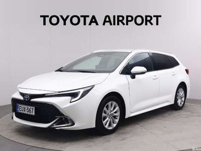 Valkoinen Käytetty 2023 Toyota Corolla Edition Farmari | 28 990 € (Perustarjous)