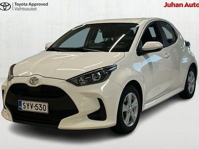 Käytetty Toyota Yaris Active 125 HP (91 kW) 2021 Valkoinen Viistoperä