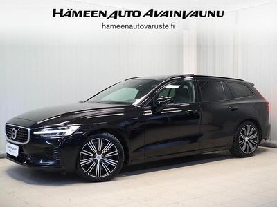 Käytetty Volvo V60 R-Design 317 HP (233 kW) 2019 Musta Farmari