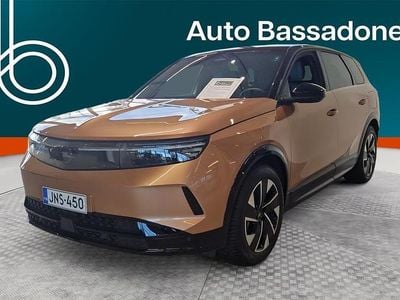 Käytetty 2025 Opel Grandland Electric Katumaasturi | 42 480 €