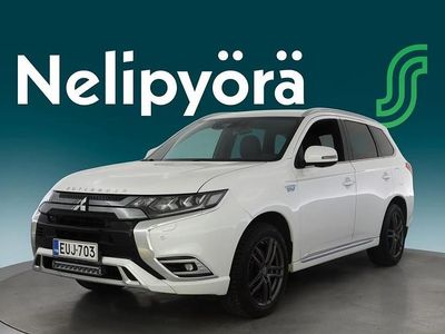 Valkoinen Käytetty 2020 Mitsubishi Outlander P-HEV Katumaasturi | 15 690 € (Perustarjous)