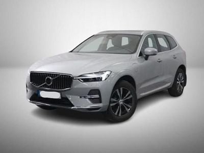 Harmaa Käytetty 2025 Volvo XC60 Core Katumaasturi | 51 800 € (Kallis)