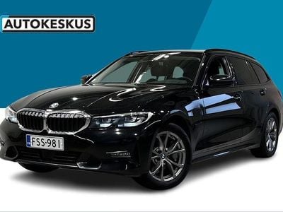 Musta Käytetty 2021 BMW 330e Sport Line Farmari | 22 490 € (Hyvä tarjous)