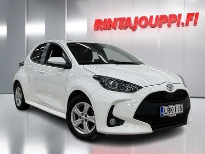 Käytetty Toyota Yaris Multidrive S 125 HP (91 kW) 2022 Valkoinen Viistoperä