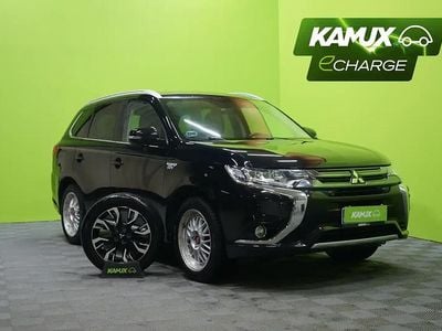 Musta Käytetty 2016 Mitsubishi Outlander P-HEV Instyle Sedan | 15 690 € (Kallis)