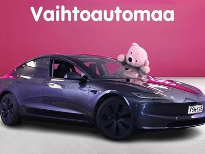Käytetty Tesla Model 3 Long Range AWD 258 kW (351 HP) 2024 Sedan
