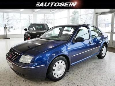 Käytetty VW Bora 143 HP (105 kW) 2005 Sininen Sedan
