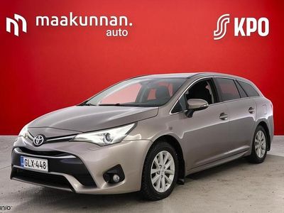 Käytetty Toyota Avensis Active 112 HP (82 kW) 2015 Ruskea (beige) Farmari