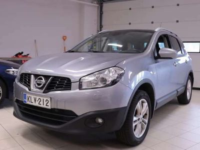 käytetty Nissan Qashqai +2 Qashqai+2 2,0L Acenta 2WD 6MT Connect MY10 - Vetokoukku, Peruutuskamera, Panorama-kattoikkuna, Navi, Lohkolämmitin ja sisäpistoke!