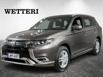 Mitsubishi Outlander P-HEV