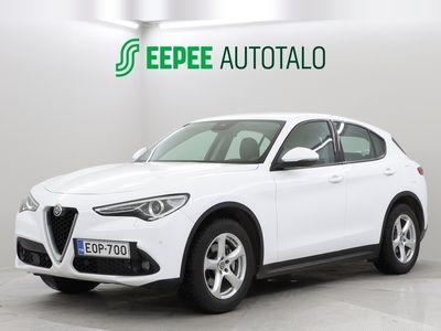 käytetty Alfa Romeo Stelvio 2,2 Diesel 210hp AT8 AWD Super 1-om VÄHÄN AJETTU