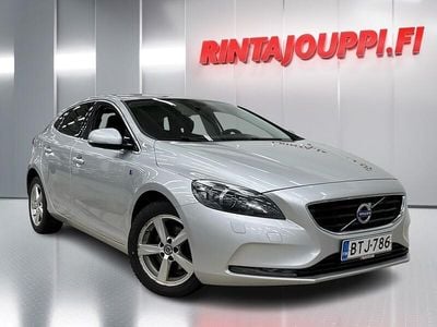 Käytetty Volvo V40 Business Edition 114 HP (83 kW) 2015 Harmaa Viistoperä