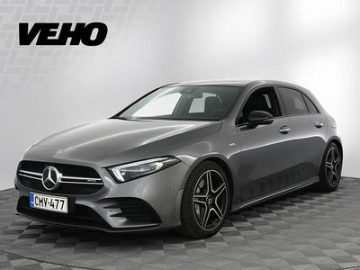 Harmaa Käytetty 2019 Mercedes A35 AMG Premium Plus Viistoperä | 43 900 €
