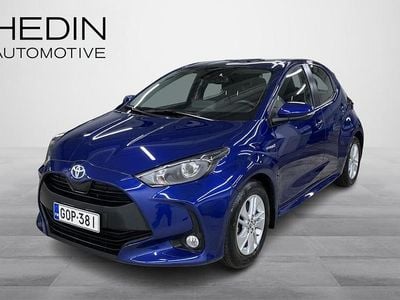 Sininen Käytetty 2021 Toyota Yaris Hybrid Active Viistoperä | 17 890 € (Hyvä tarjous)