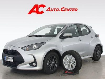 Hopea Käytetty 2025 Toyota Yaris Viistoperä | 24 990 € (Hieman kallis)