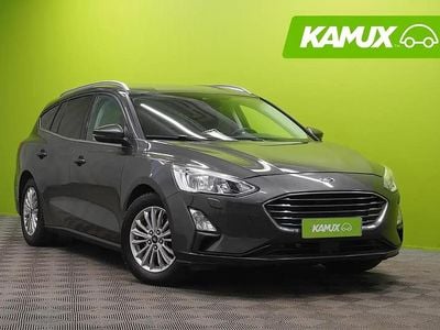 Käytetty Ford Focus Titanium 125 HP (91 kW) 2019 Hopea / harmaa Farmari