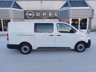Käytetty Opel Vivaro Comfort 144 HP (105 kW) 2023 Tila-auto