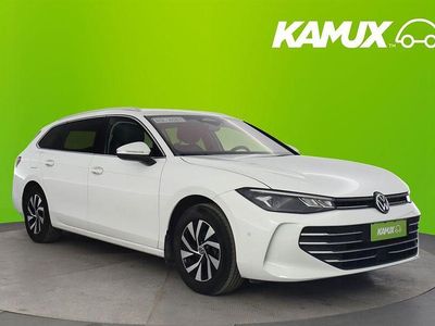 Valkoinen Käytetty 2024 VW Passat Business Farmari | 35 890 €