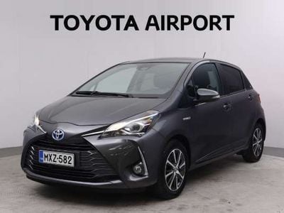 Harmaa Käytetty 2019 Toyota Yaris Hybrid Edition Viistoperä | 15 490 € (Perustarjous)