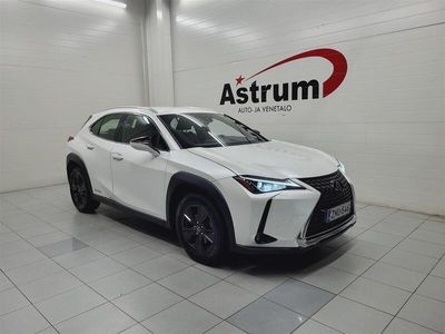 Lexus UX 250h