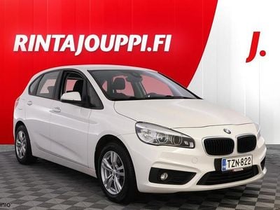 Valkoinen Käytetty 2014 BMW 218 Active Tourer Tila-auto | 11 880 €