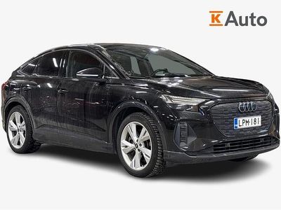 Käytetty Audi Q4 Sportback e-tron Comfort 219 kW (299 HP) 2022 Musta Katumaasturi