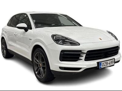 Valkoinen Käytetty 2019 Porsche Cayenne Katumaasturi | 46 850 € (Hyvä tarjous)