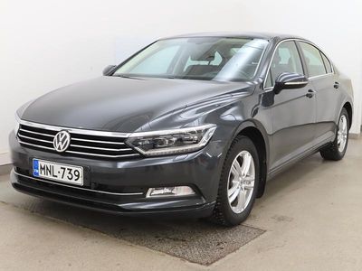 Käytetty VW Passat Edition 125 HP (91 kW) 2018 Harmaa Sedan