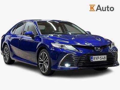 Käytetty 2024 Toyota Camry Style Sedan | 39 880 € (Kallis)