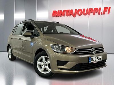 Käytetty VW Golf Sportsvan Comfortline 110 HP (80 kW) 2015 Tila-auto