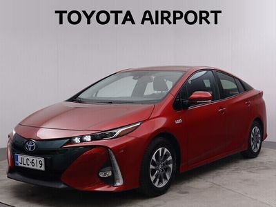 käytetty Toyota Prius Plug-in Active / Peruutuskamera / LED-Ajovalot