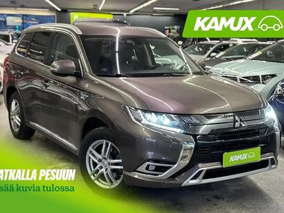 Käytetty Mitsubishi Outlander P-HEV Intense 135 HP (99 kW) 2019 Katumaasturi