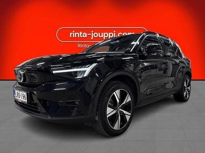 Musta Käytetty 2023 Volvo XC40 Plus Katumaasturi | 32 390 € (Hyvä tarjous)