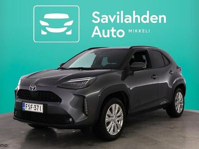 Käytetty Toyota Yaris Cross 116 HP (85 kW) 2024 Harmaa Katumaasturi