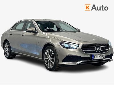 Käytetty Mercedes E300 Avantgarde 211 HP (155 kW) 2020 Hopea Sedan