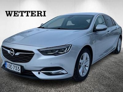 Käytetty Opel Insignia Innovation 165 HP (121 kW) 2018 Hopea Viistoperä