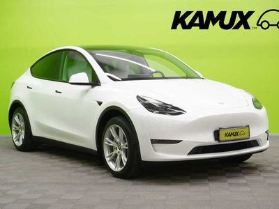 käytetty Tesla Model Y Long Range Dual Motor AWD / AMD Ryzen / Premium Audio / Lämpöpumppu / Autopilot /