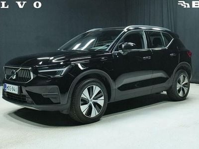 Käytetty Volvo XC40 Core 262 HP (192 kW) 2023 Katumaasturi