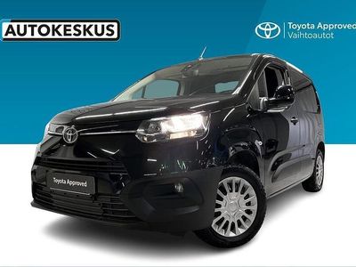 Musta Käytetty 2022 Toyota Proace City Active Tila-auto | 22 490 € (Perustarjous)