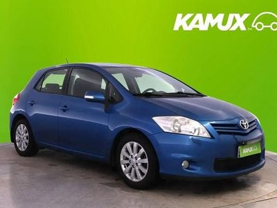 Käytetty Toyota Auris Edition 132 HP (97 kW) 2012 Sininen Sedan