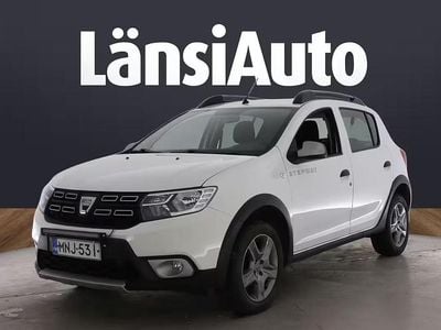 Käytetty Dacia Sandero Stepway 90 HP (66 kW) 2017