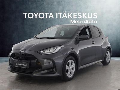 Harmaa Käytetty 2024 Toyota Yaris Hybrid Edition Viistoperä | 23 690 € (Perustarjous)