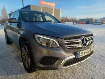 Mercedes GLC220