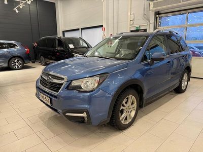 Sininen Käytetty 2016 Subaru Forester Katumaasturi | 16 980 € (Perustarjous)