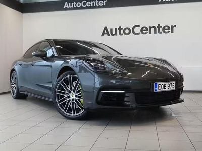 Käytetty Porsche Panamera 4 330 HP (242 kW) 2017 Sedan
