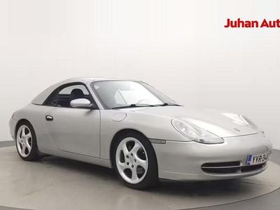 Käytetty Porsche 911 Carrera 4 2000 Avoauto
