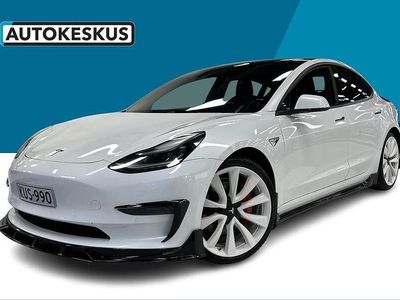 Valkoinen Käytetty 2019 Tesla Model 3 Performance Sedan | 23 800 € (Perustarjous)