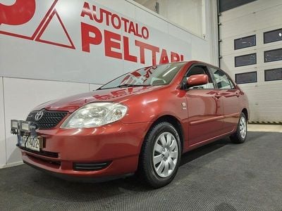 Punainen Käytetty 2004 Toyota Corolla Terra Sedan | 5 490 €