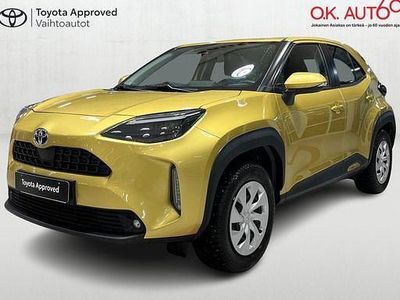 Keltainen Käytetty 2024 Toyota Yaris Cross Active Katumaasturi | 27 690 € (Perustarjous)